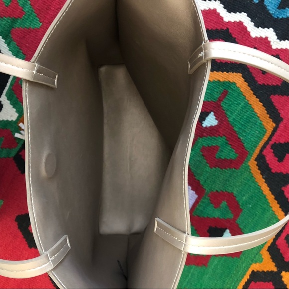 NWT Anthropologie / Street Level two in one gold tote and clutch. - Picture 5 of 6